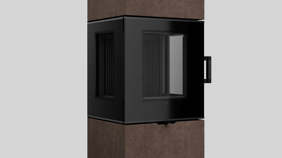 AXAM freistehender Stahlkaminofen in Fokos Roccia Sinterquarz, schwarze Auskleidung