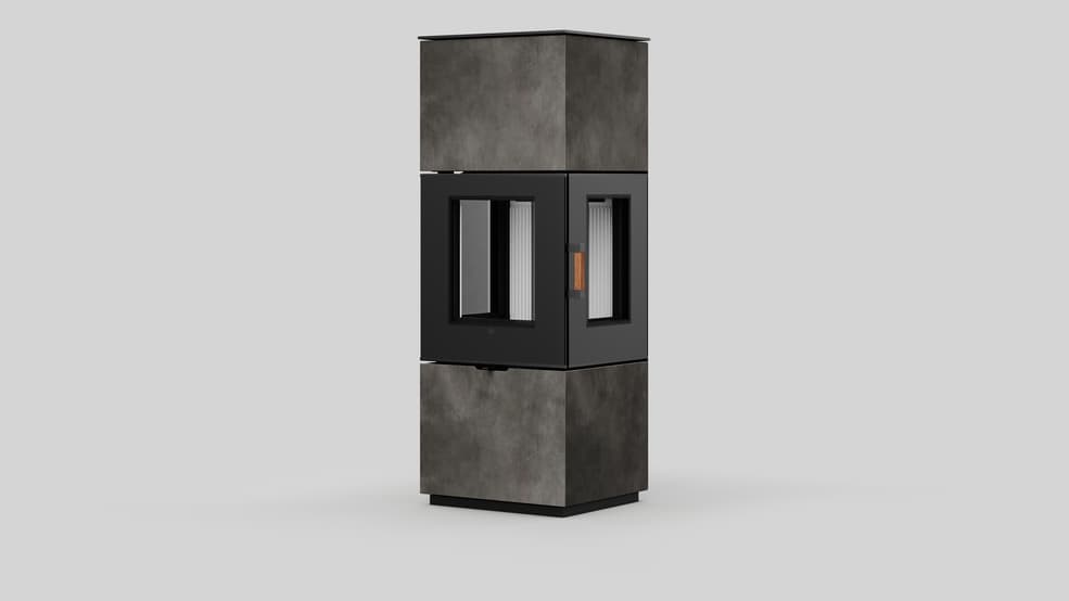 AXAM freistehender Stahlkaminofen in Calce Nero Sinterquarz, weiße Auskleidung